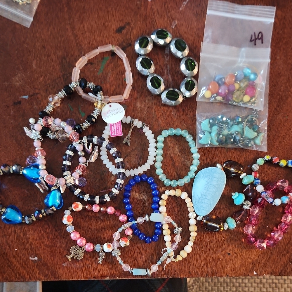 Colorful Beaded‎ Bracelets - Picture 5 of 6